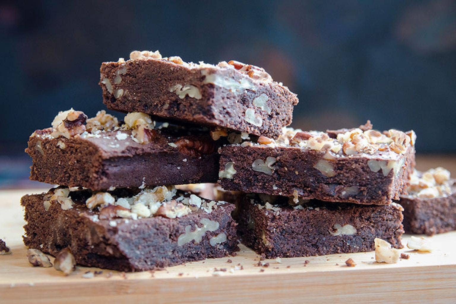 Vegan chocolate and nut brownies | Umami Food Magazine